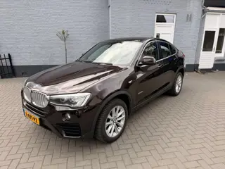 BMW X4 XDrive28i | NAVI | LEER | LED | STOELVERWARMING |