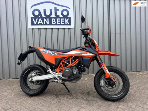 KTM Tour 690 SMC R