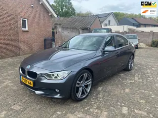 BMW 3-serie 320i EfficientDynamics Edition Executive navi/clima/pd/19inc.nap enz zeer mooi