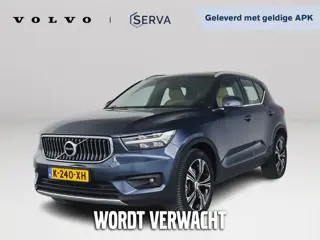 Volvo XC40 B4 Inscription | Panoramadak | Park assist | Cruise control | Elektrische stoelen