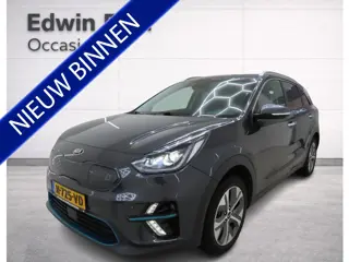 Kia e-Niro ExecutiveLine 64 kWh | Trekhaak | Leder | SOH 100% | Andriod Auto | Apple carplay | Navig