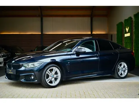 BMW 4-serie Gran Coupé 420i M-Sport - Active Cruise Control - Schuifdak - Keyless Entry - HUD - Adap