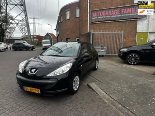 Peugeot 206 + 1.1 XR