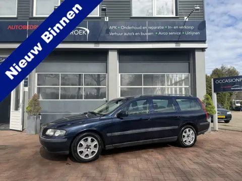Volvo V70 2.4 T Geartronic Trekhaak,Clima Bj 2000 Leuk beginner auto !!