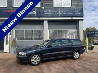 Volvo V70 2.4 T Geartronic Trekhaak,Clima Bj 2000 Leuk beginner auto !!