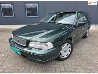 Volvo V70 2.5 T Comfort Luxury, netto € 7.395, 4ever Youngtimer, bijtelvriendelijk!