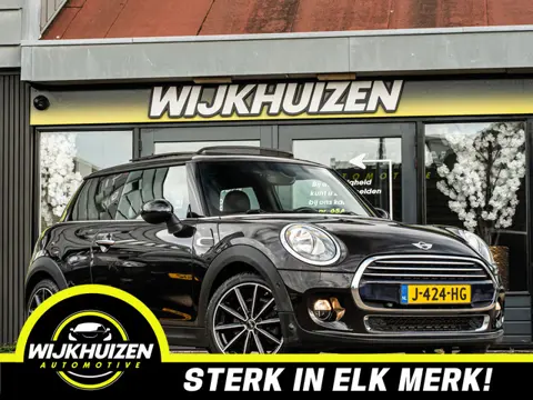 Mini Mini 1.5 Cooper Automaat met Panorama dak !!! Leder !!! Vol opties !!!