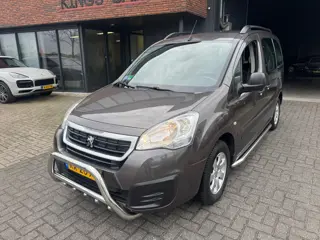 Peugeot Partner Tepee 1.2 Active 5 PERS NAVI TREKHAAK AIRCO PDC FRONTBAR SIDEBAR ORIG NL NAP