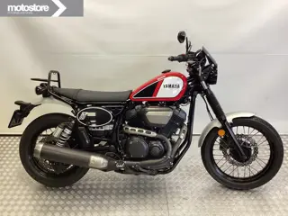 Yamaha SCR 950 (bj 2017)