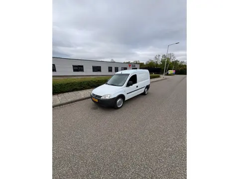 Opel Combo 1.3 CDTi COMFORT AIRCO / APK tot 09-04-2027
