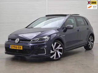 Volkswagen Golf 1.4 TSI PHEV GTE+vitrual+Led+Pano-dak+navigatie+camera+stoel- verw+18"lmv+2 X oplaad