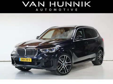 BMW X5 xDrive45e High Ex M-Sport | 360 | Pano | Trekhaak | Crystal |