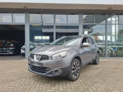NISSAN QASHQAI 1.6 TEKNA 115PK  AIRCO NAVI PANORAMADAK LMV PDC-CAMERA TREKHAAK