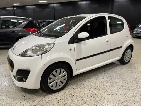 PEUGEOT 107 1.0 Airco 5 Deurs NL auto NAP Autopas Radio AUX