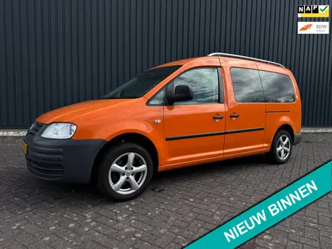Volkswagen Caddy Maxi 1.6 Trendline. ( AIRCO + DISTRIEM VERVANGEN )