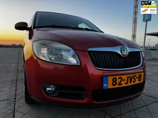 Skoda Fabia 1.2-12V Tour CLIMA CRUISE TREKHAAK DEALEROND NAP