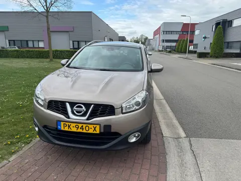 Nissan Qashqai +2 2.0 Connect Edition