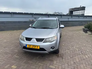 Mitsubishi Outlander 2.4 Intro Edition 2WD