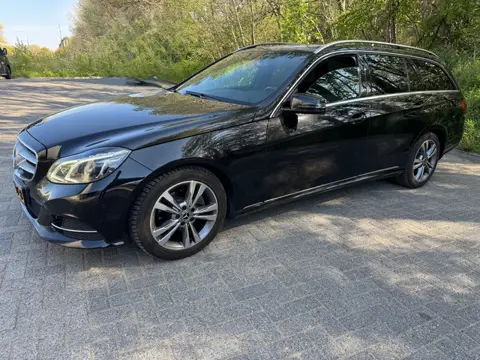 Mercedes-Benz E-klasse Estate 200 Ambition Avantgarde Carplay Pano