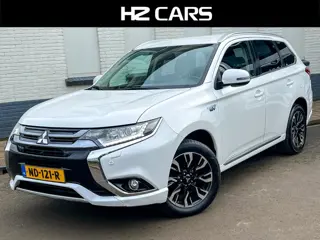Mitsubishi Outlander 2.0 PHEV Executive Edition/Keyless/Camera/Navi