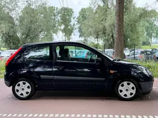 Ford Fiesta 1.3-8V Champion AIRCO!APK!KOOPJE!
