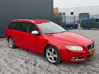 Volvo V70 2.0T R-Edition AUTOMAAT!XENON!APK2027!KOOPJE!