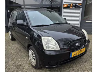 Kia Picanto 1.1 LXE **5DRS-APK-NAP**