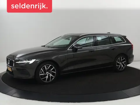 Volvo V60 2.0 T6 Twin Engine AWD Momentum Pro | SOH 88% |  Stoelverwarming | Adaptive cruise | Carpl