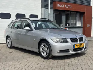 BMW 3-serie Touring 325i Business Line Automaat Trekhaak Halfleder NIEUWE APK