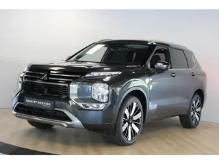 Mitsubishi Outlander 2.4 PHEV Instyle | Schuif- kanteldak | Leer | Head-Up
