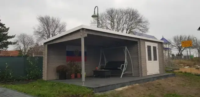 Blokhut met overkapping St. Louis 681x292 Onbehandeld vuren