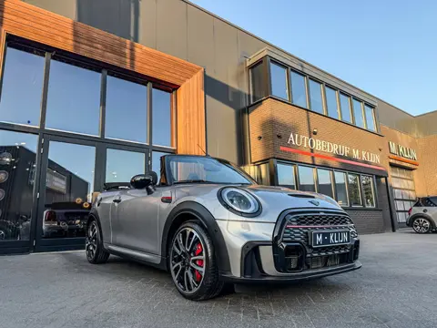Mini Mini Cabrio 2.0 John Cooper Works JCW Pack F1 aut 231pk/Camera/HK/Btw/Np:63.000,-