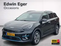 Kia e-Niro ExecutiveLine 64 kWh | Schuifdak | 3-fase | SOH 100% | Warmtepomp | Carplay | Camera | Fu