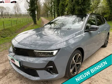 Opel ASTRA SPORTS TOURER 1.2 Turbo GS Pano Stuur- Stoelverw
