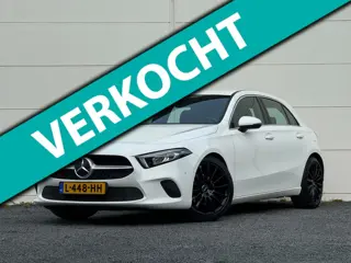 Mercedes-Benz A-klasse 180 Business Solution Wide screen Stoelverwarming Draadloze tel lader Stuursc