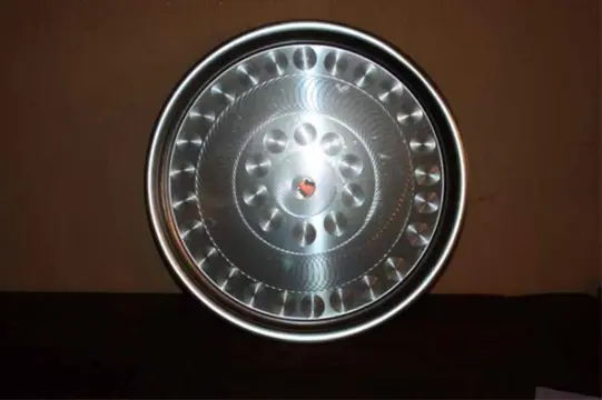 Mooi zilverkleurig dienblad (80cm)