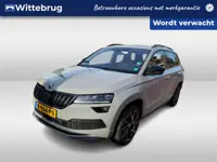 Škoda Karoq 1.5 TSI ACT Sportline Business / AUTOMAAT/ TREKHAAK/ PANO/ DIGITAL DASH/ NAVI/ PARK. SEN