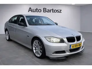 BMW 3-serie 318i Dynamic Executive 18 inch velgen