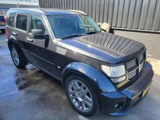 Dodge Nitro 2.8 CRD R/T 5drs autom VAN