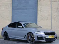 BMW 5 Serie 545e xDrive M Sport | 394 PK | Active Steering | Adaptief Onderstel | Schuifdak |