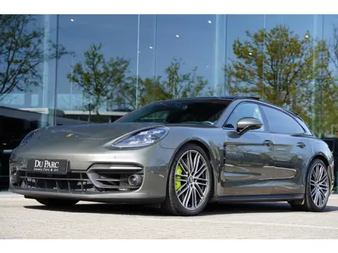 Porsche Panamera Sport Turismo 2.9 4S E-Hybrid P.T.S. Aventuringreen