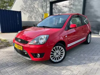 Ford Fiesta 2.0-16V ST 150PK 143.957KM