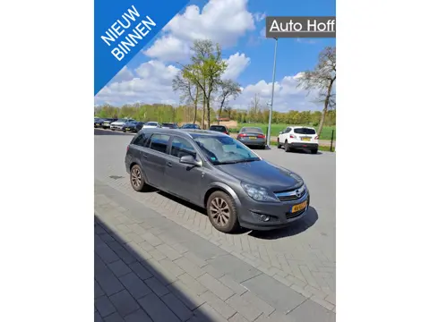Opel Astra Wagon 1.6 111 years Edition | Navi | Airco | Cruise Control | LMV | PDC | Elekt. Ramen | 