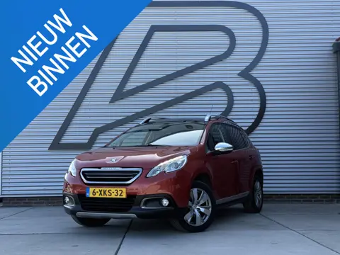 Peugeot 2008 1.2 VTi Allure 2e Eigenaar|Navi|Pano|Clima|Trekhaak|Cruise|PDC|N.A.P|Nieuwe APK bij Afl