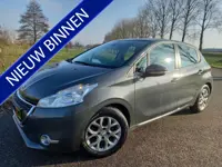 Peugeot 208 1.2 VTi Clima/Cruise/Navi/Trekhaak