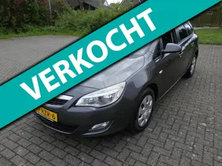 Opel Astra Sports Tourer 1.4 Editionairco navi geen riem maar ketting airco