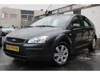 Ford Focus 1.6-16V Trend / Airco / CruiseControl / Elektrische ramen