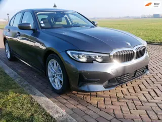BMW 3-serie 330e HYBRID AUT. CLIMA NAVI ** 16599 NETTO **