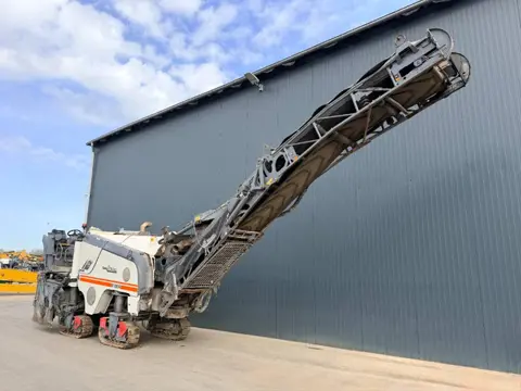 Wirtgen W100Fi (bj 2014)