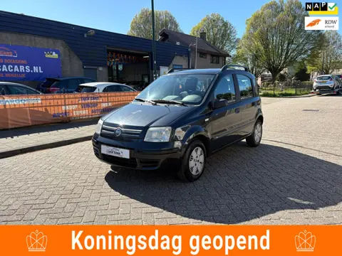 Fiat Panda 1.2 Dynamic 2X SLEUTEL + BOEKJES!